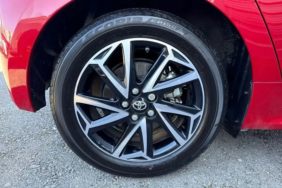 2022-toyota-yaris-15-vvt-i-design-big-9