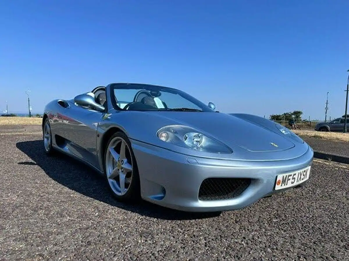 2001-ferrari-360-36-spider-f1-big-0