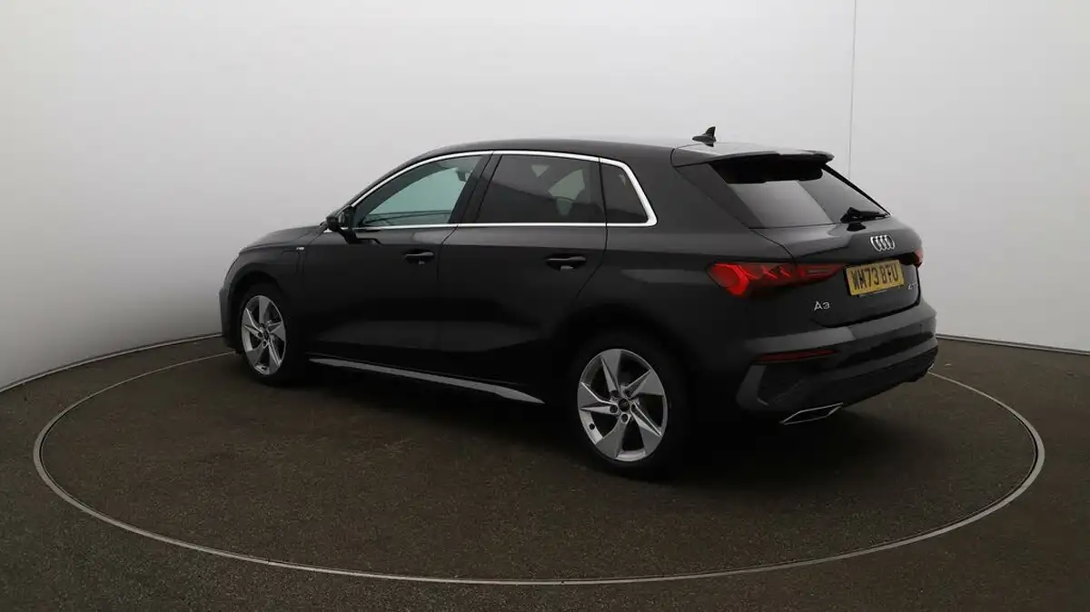 2023-audi-a3-14-40-tfsi-e-s-line-big-62