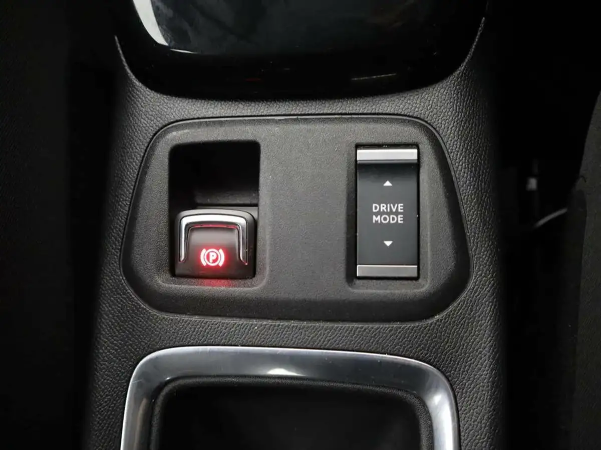 2023-vauxhall-corsa-12-turbo-design-auto-big-30