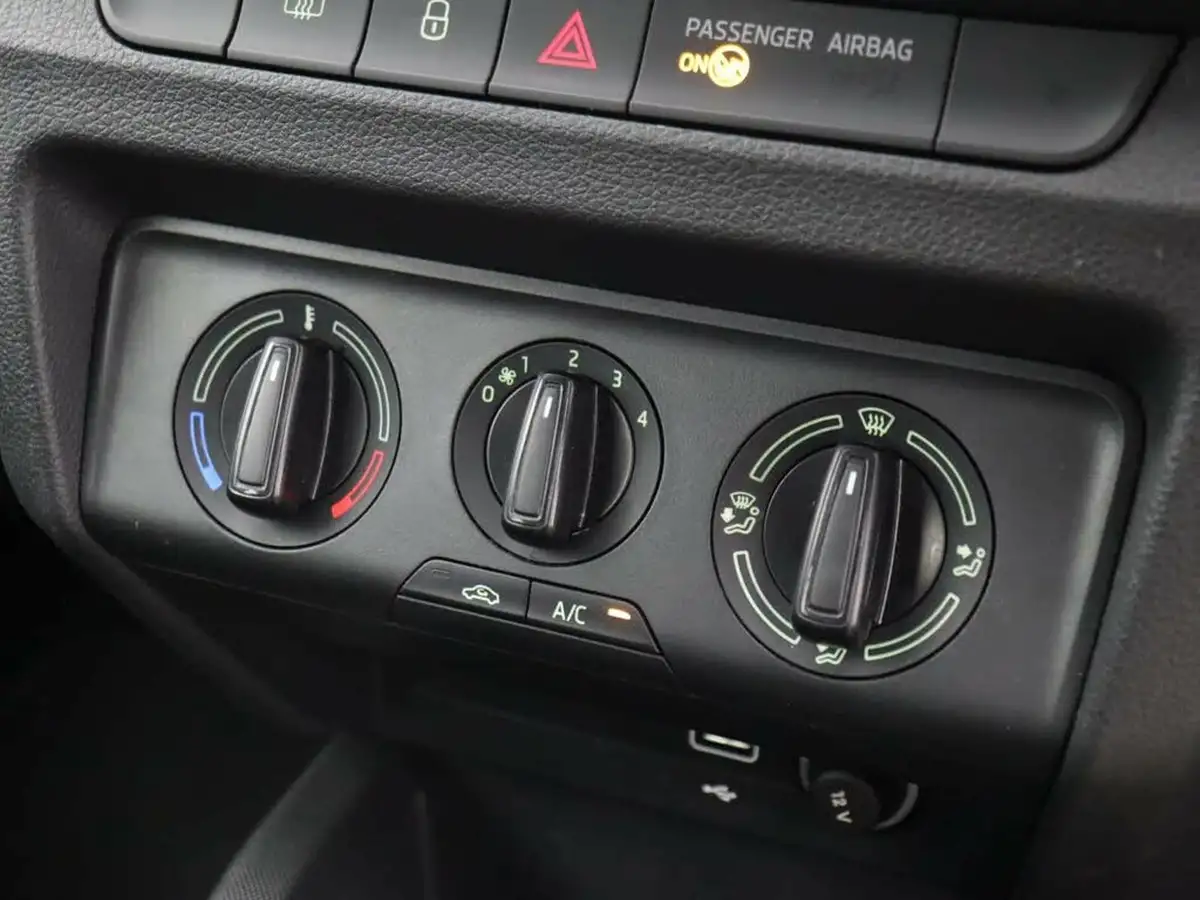 2022-skoda-fabia-10-tsi-se-dsg-big-26