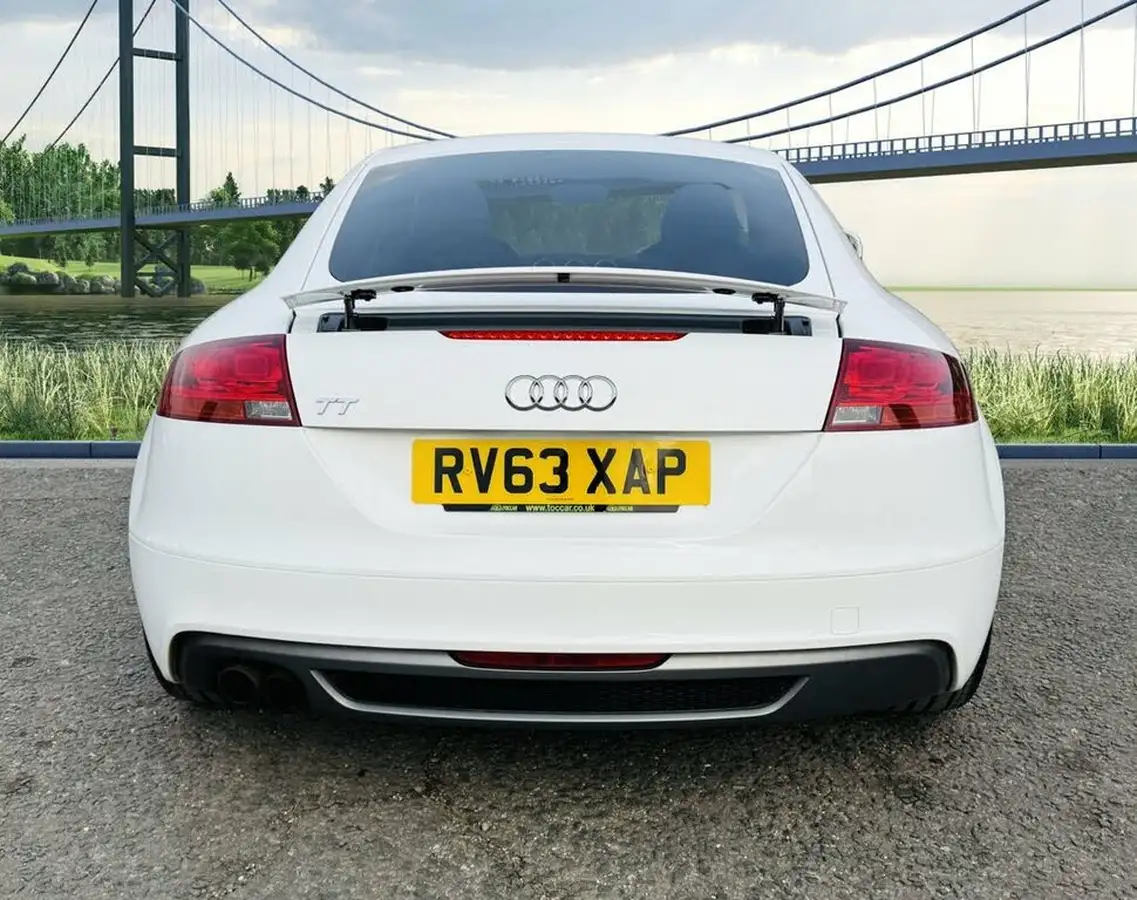 2013-audi-tt-coupe-18-tfsi-s-line-big-4