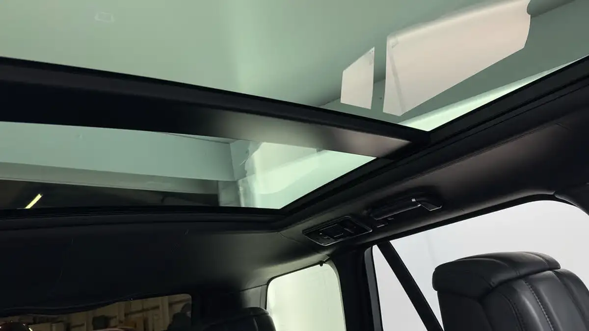 2020-land-rover-range-rover-20-p400e-range-rover-fifty-big-29