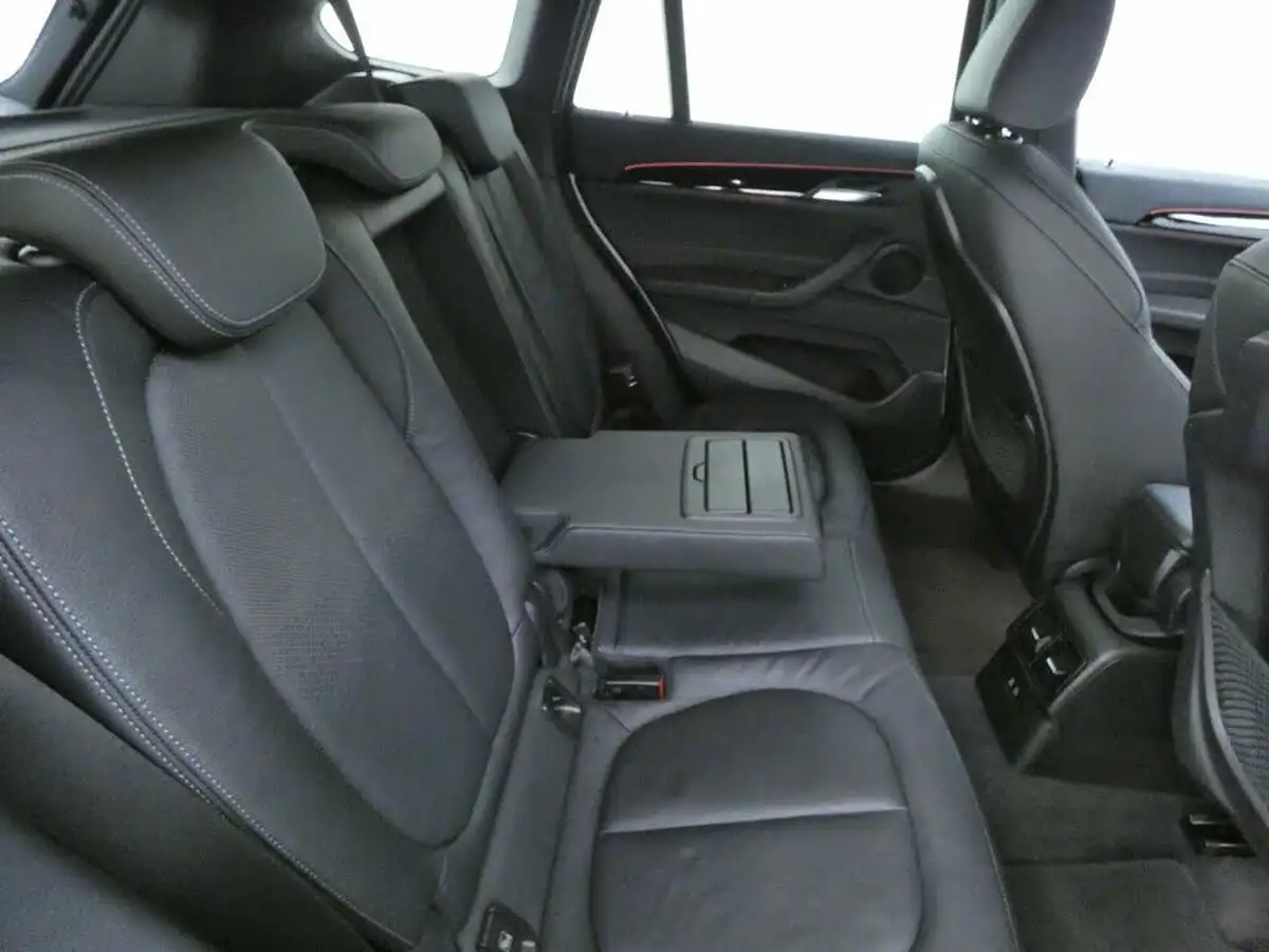 2021-bmw-x1-15-sdrive18i-m-sport-dct-big-19