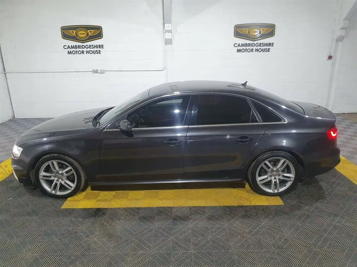 2014-audi-a4-20td-quattro-s-line-tronic-big-14
