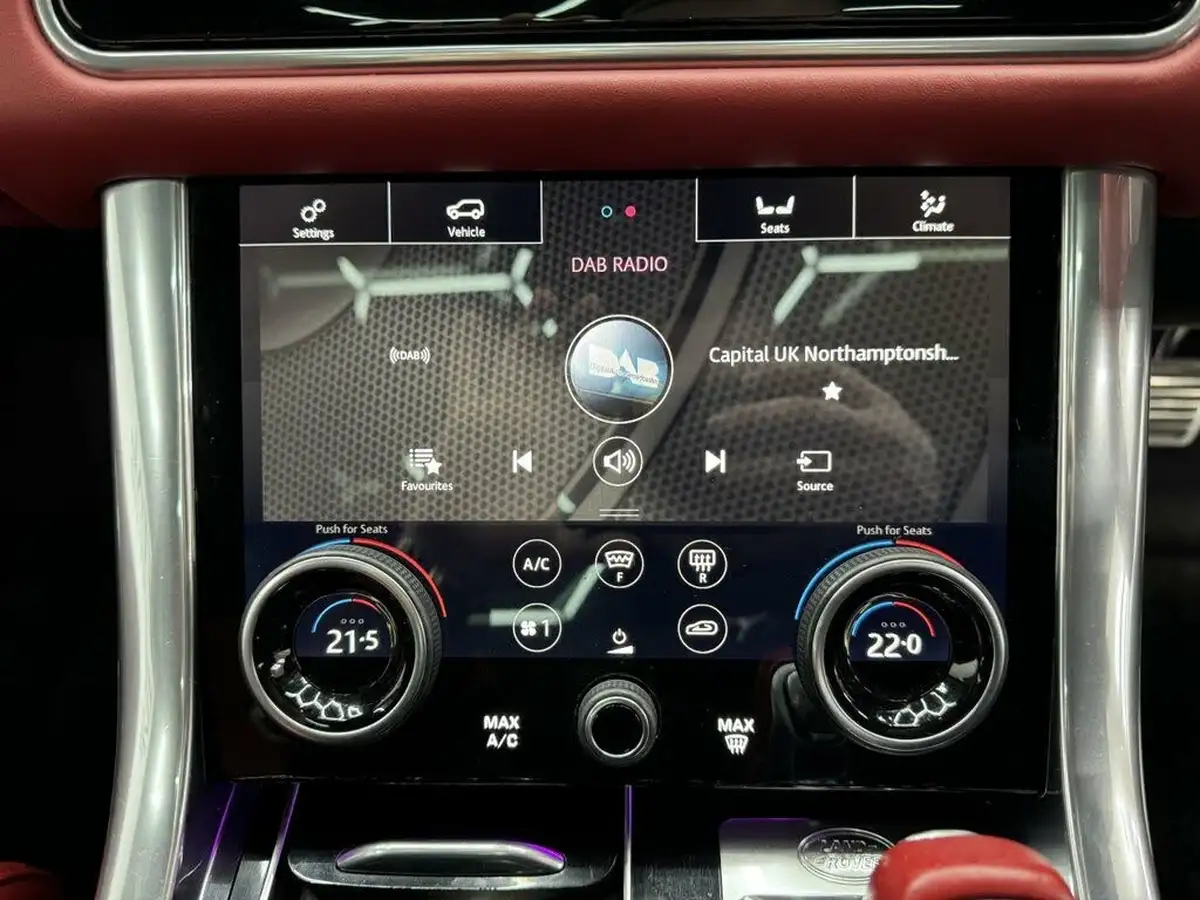 2019-land-rover-range-rover-sport-50v8-sc-svr-big-31