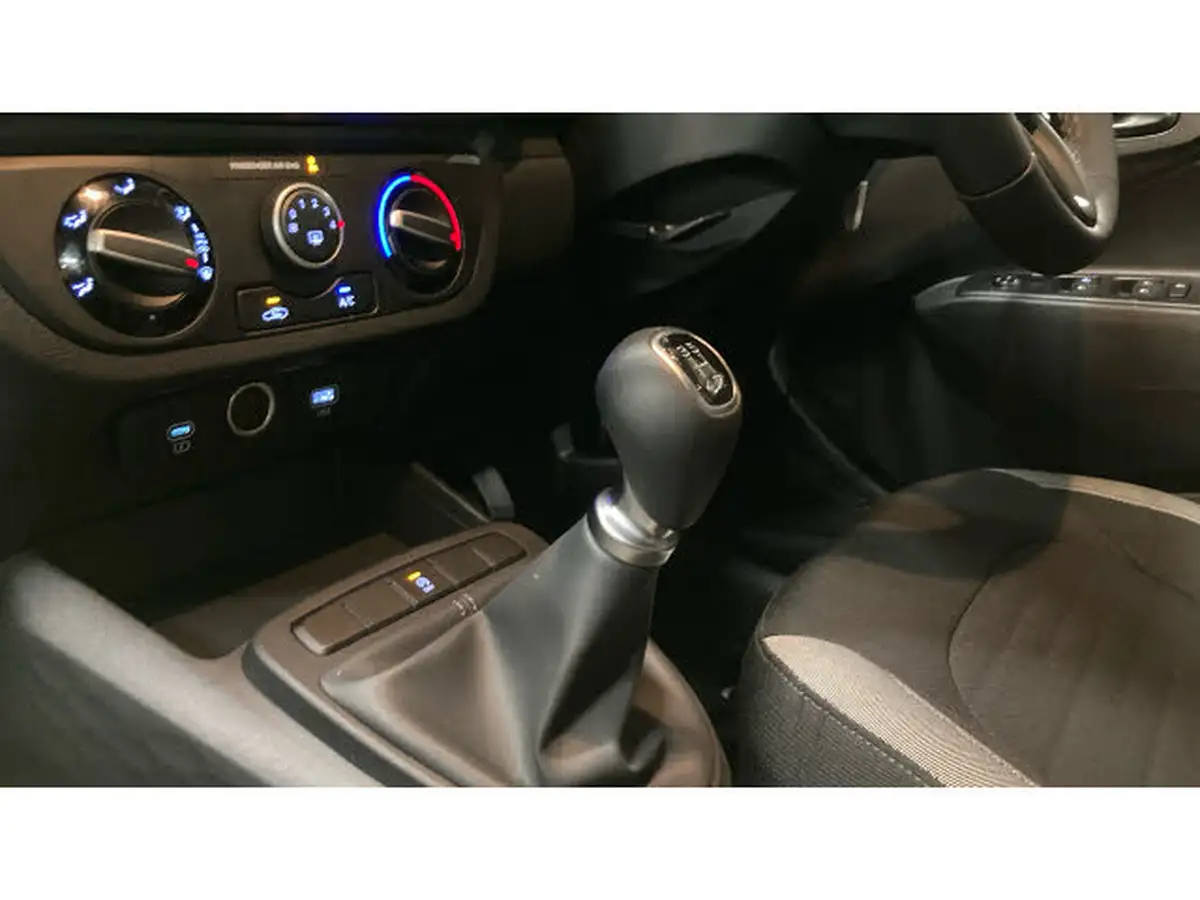 2024-hyundai-i10-10-advance-63ps-big-12