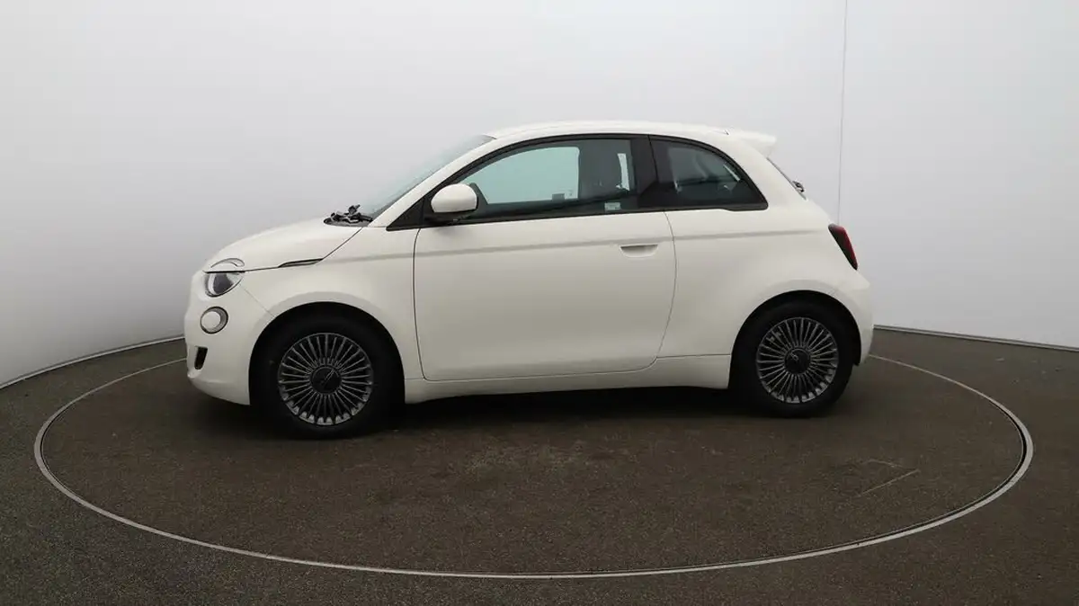 2022-fiat-500-e-icon-117bhp-big-4