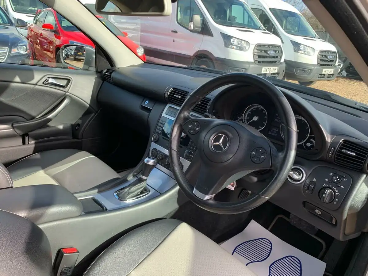 2009-mercedes-benz-clc-class-18-clc-180-kompressor-se-auto-big-10