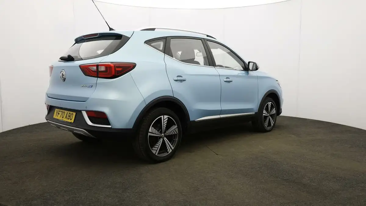 2021-mg-zs-suv-e-exclusive-ev-big-56
