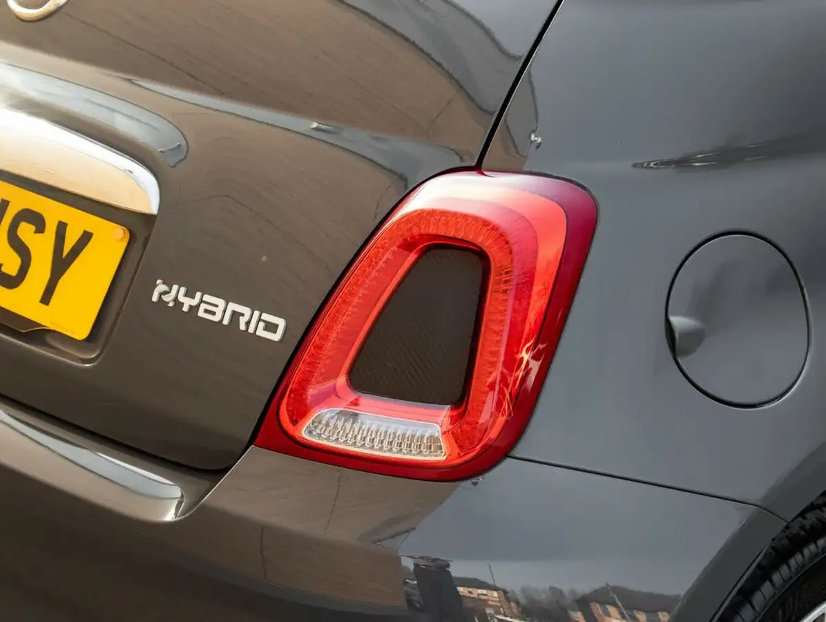 2020-fiat-500-10-star-big-9