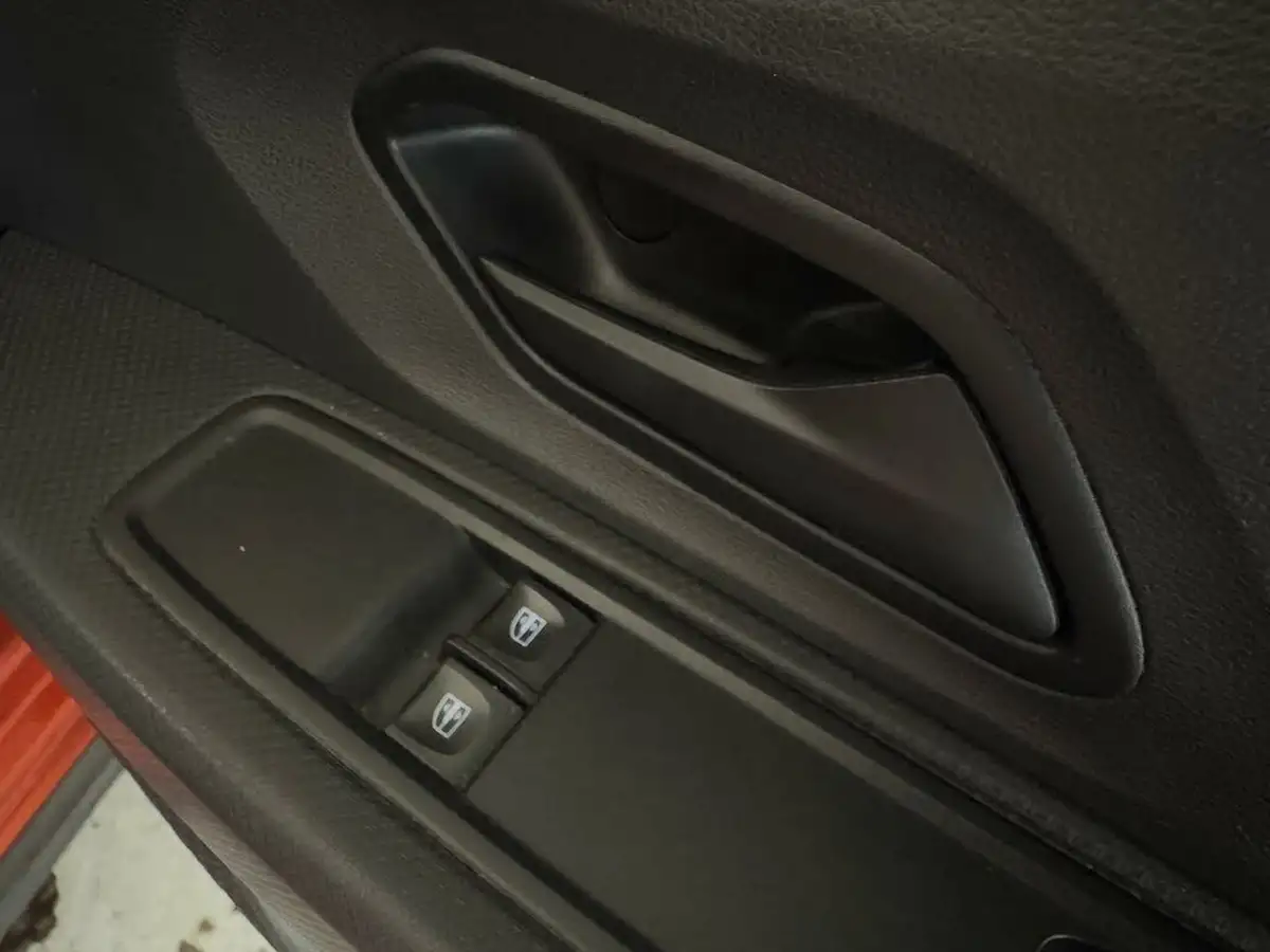 2022-dacia-jogger-10-tce-essential-big-23
