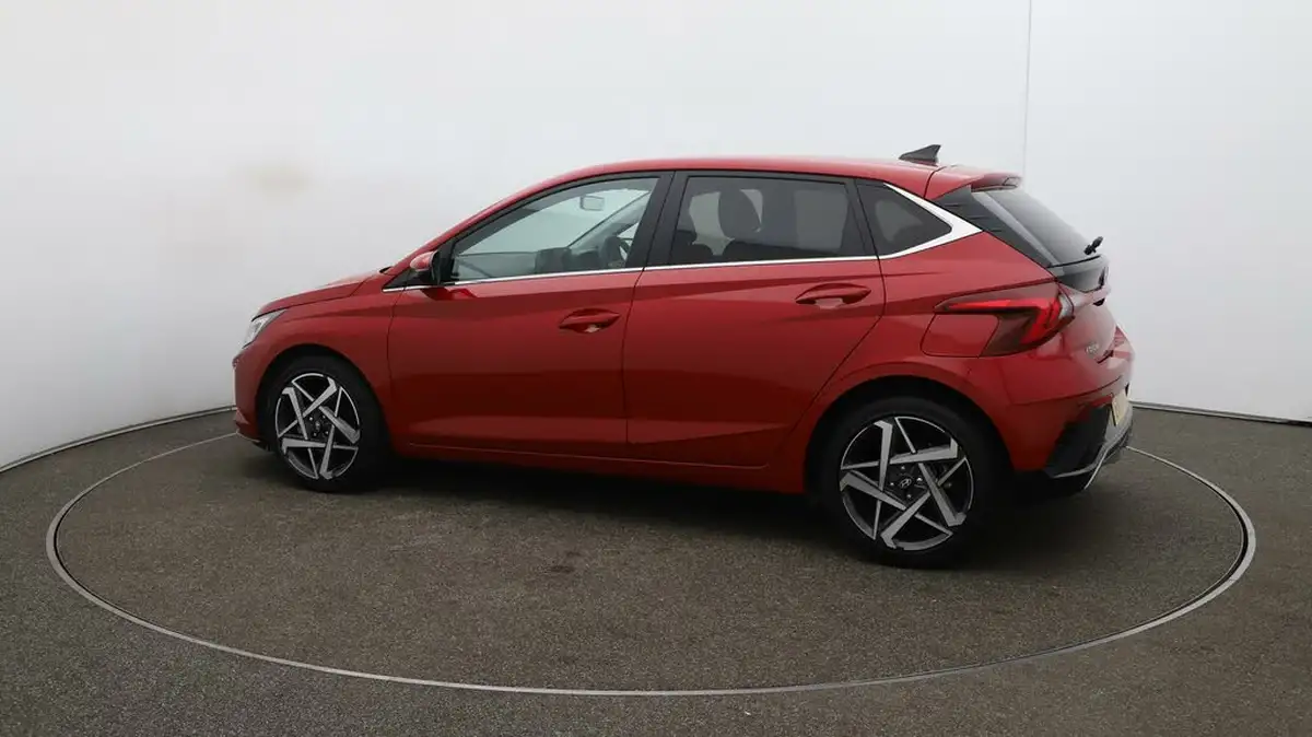 2024-hyundai-i20-10-t-gdi-premium-big-41