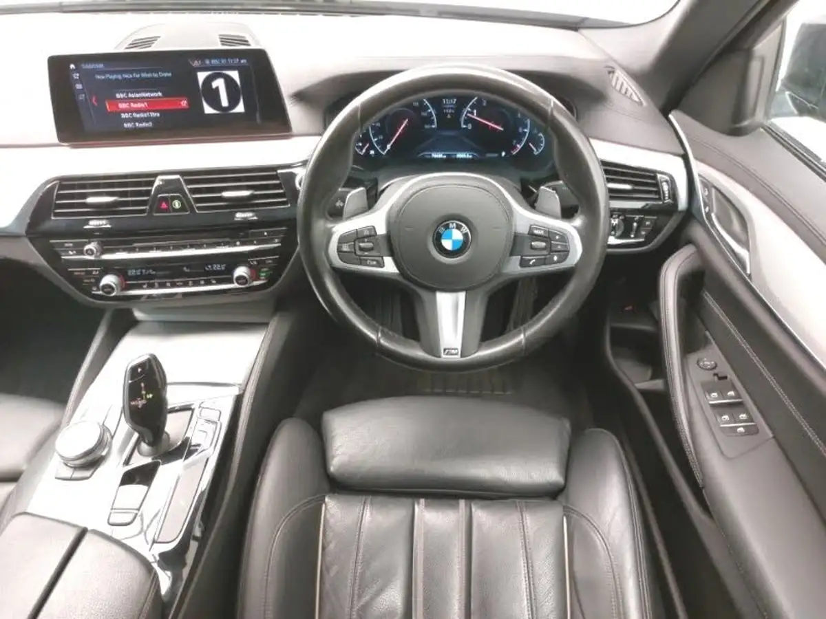 2019-bmw-5-series-20-520i-m-sport-plus-pack-saloon-4d-big-6