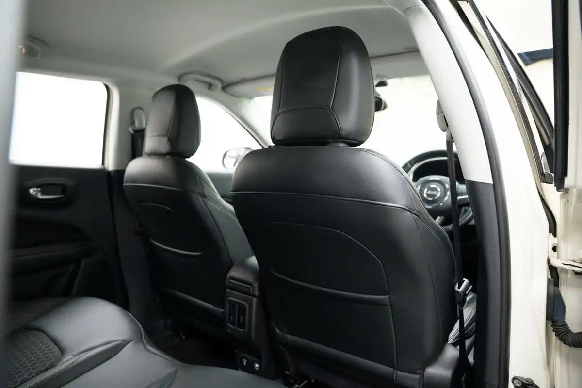 2019-jeep-compass-14-multiair-ii-longitude-big-17