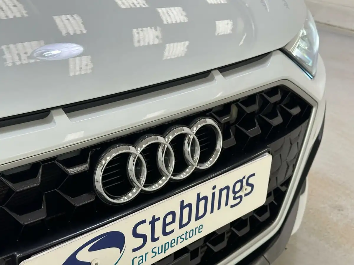 2019-audi-a1-20-40-tfsi-s-line-competition-ss-big-17
