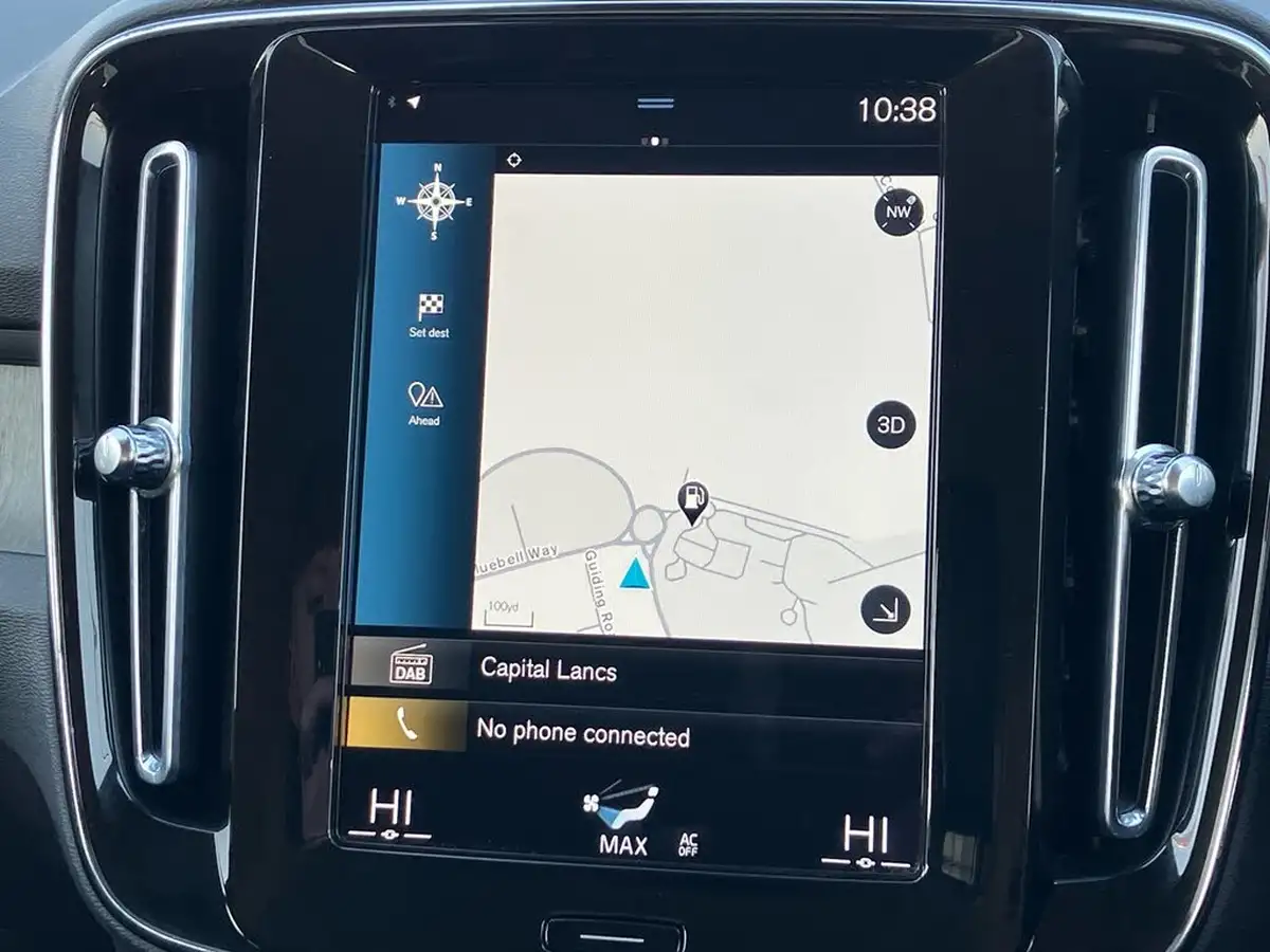 2022-volvo-xc40-20-b4-inscription-awd-big-12