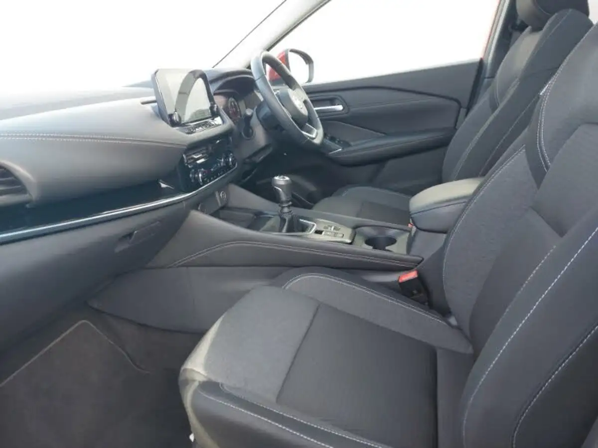 2021-nissan-qashqai-13-dig-t-n-connecta-140ps-big-4