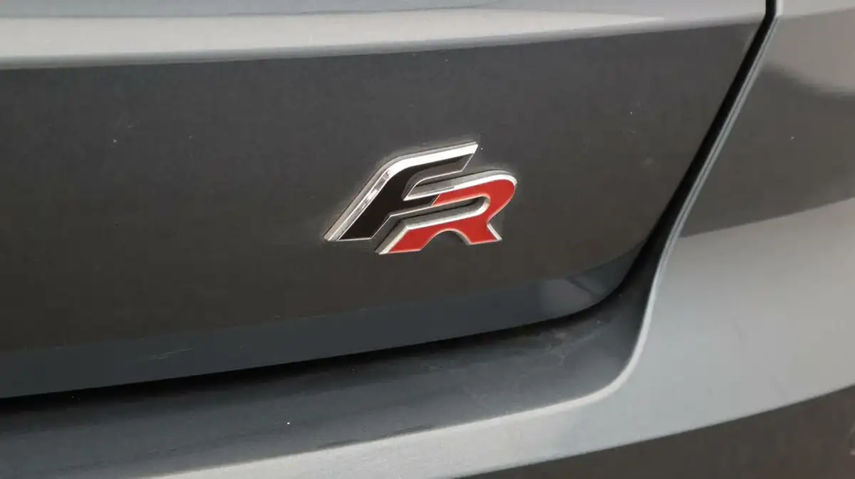 2021-seat-arona-10-tsi-fr-red-edition-dsg-big-22