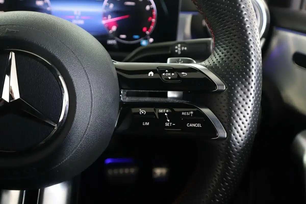 2023-mercedes-benz-a-class-13-a200-amg-line-executive-hatchback-5d-big-14