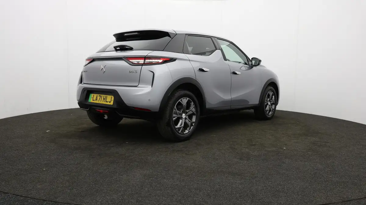 2021-ds-ds-3-crossback-e-tense-bastille-big-77