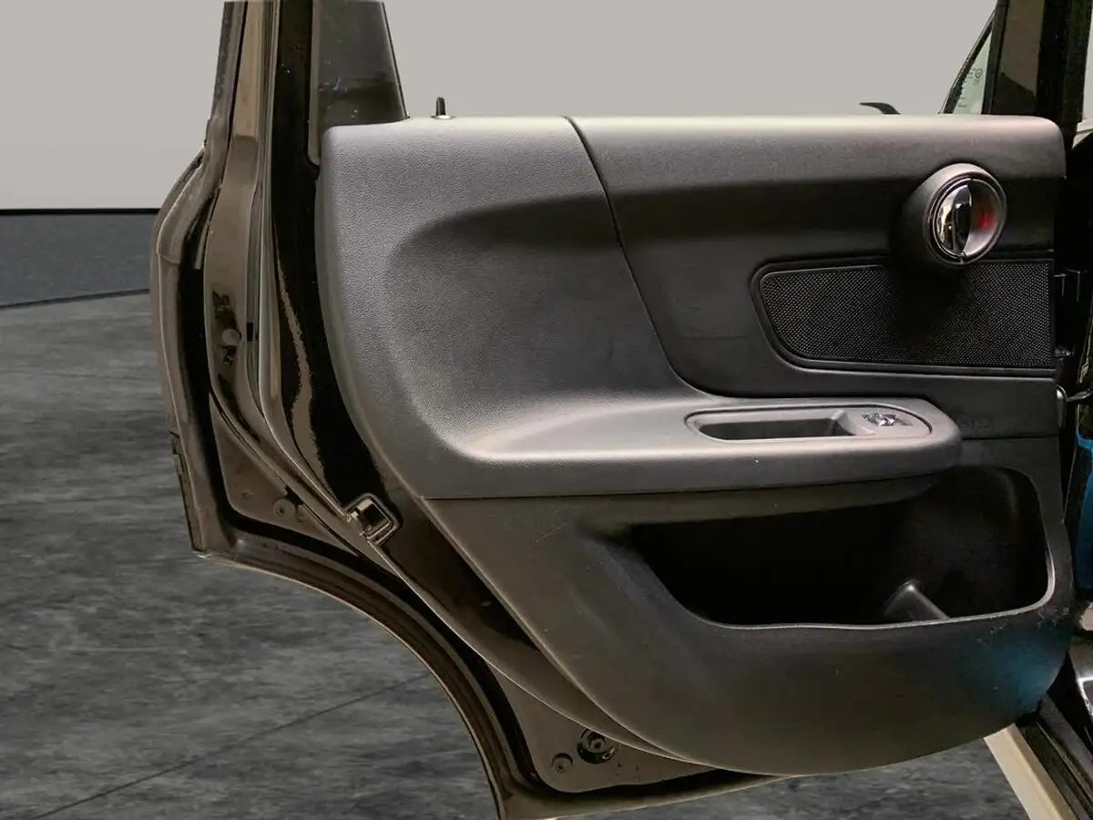 2021-mini-countryman-15-cooper-classic-auto-big-32