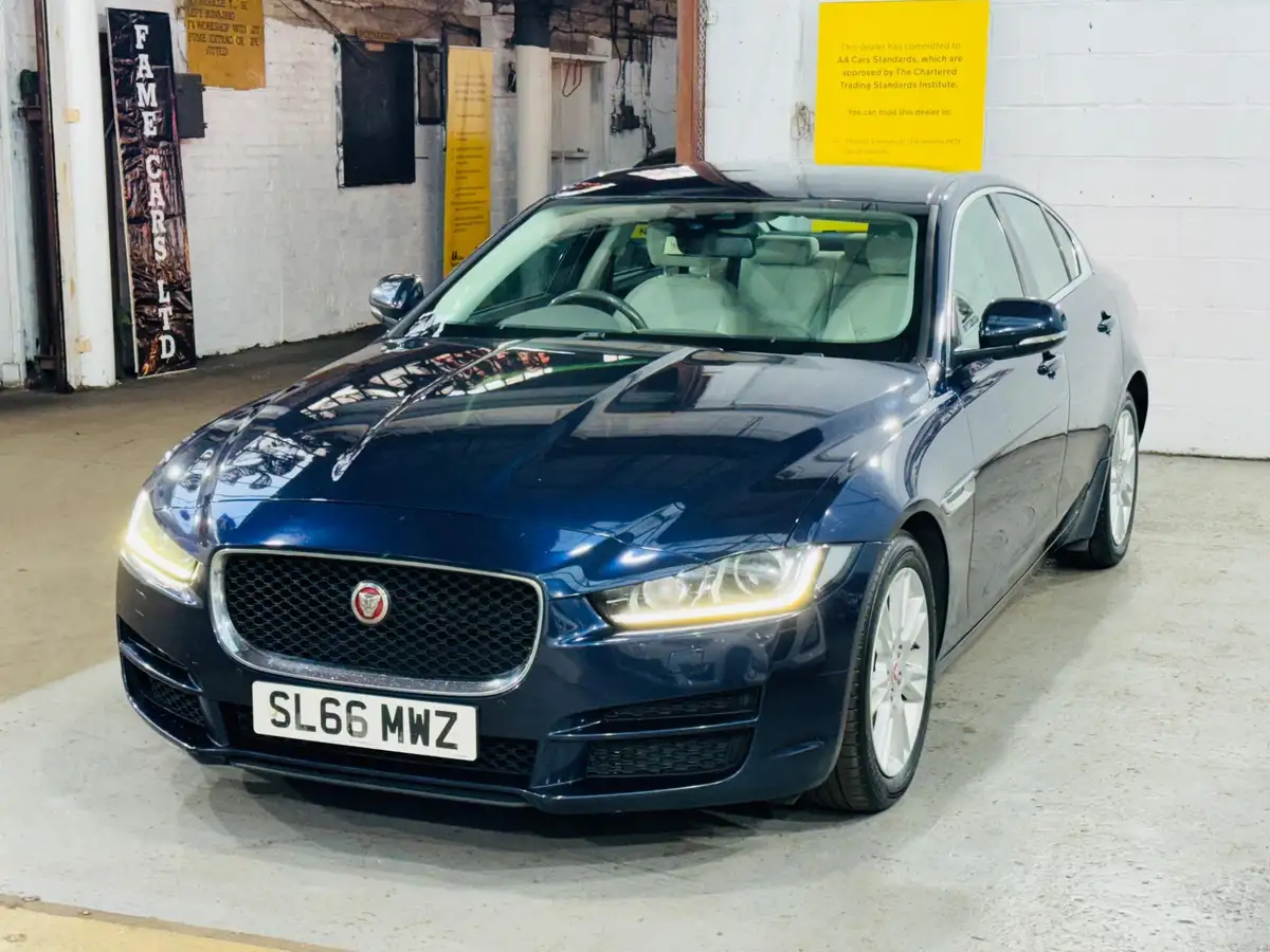 2016-jaguar-xe-20d-prestige-180ps-auto-big-3