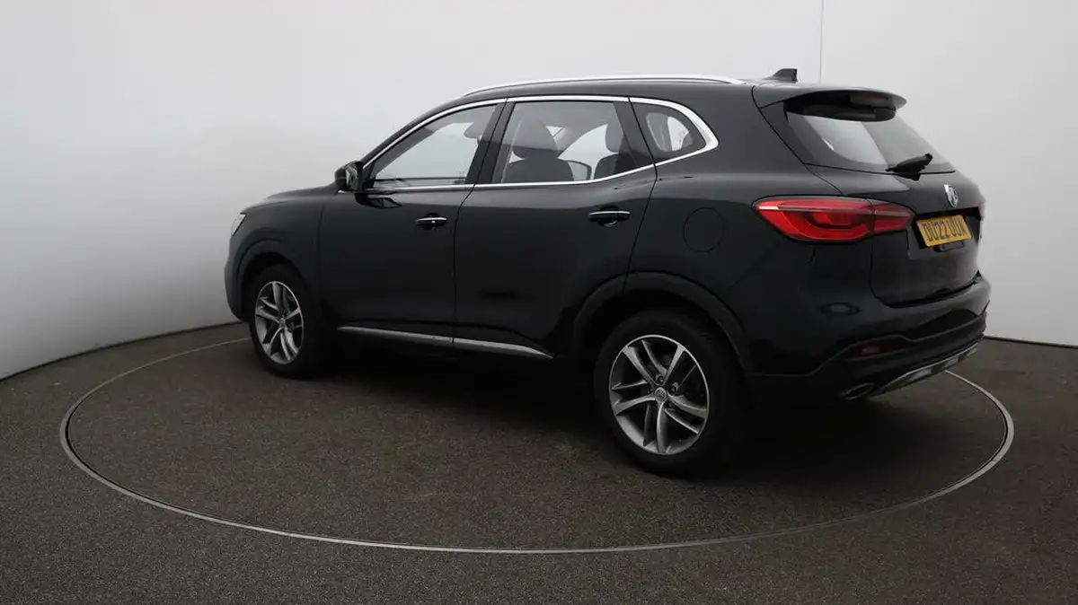 2022-mg-hs-15t-gdi-excite-162ps-big-55