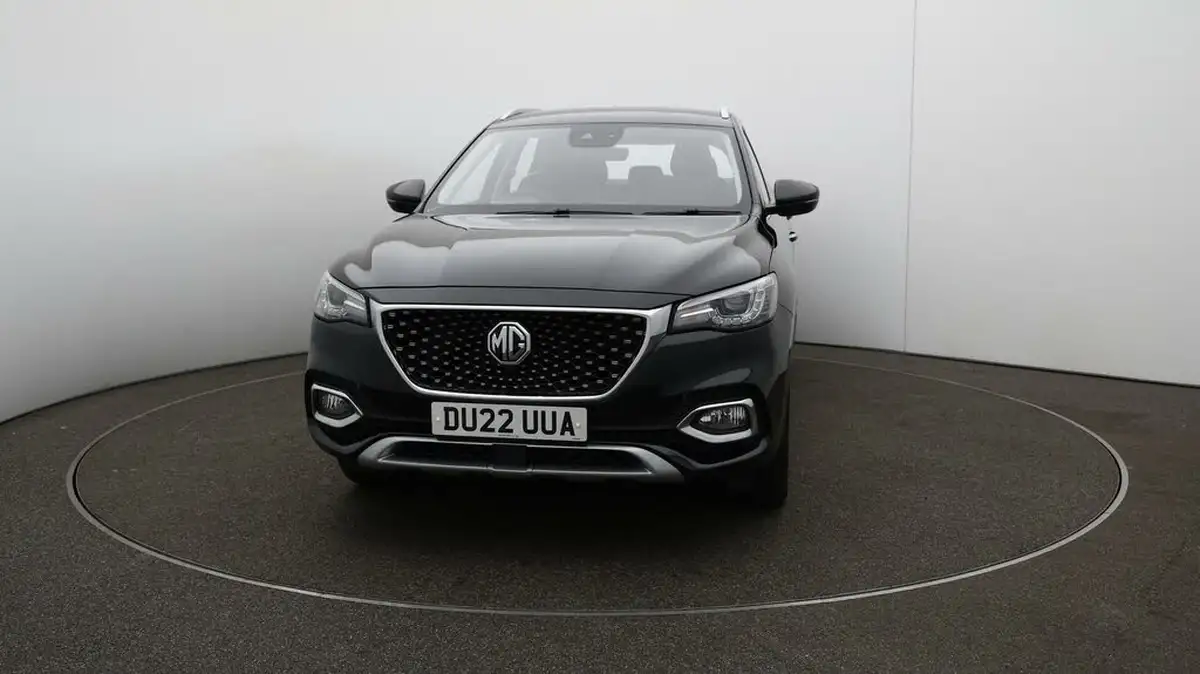 2022-mg-hs-15t-gdi-excite-162ps-big-31