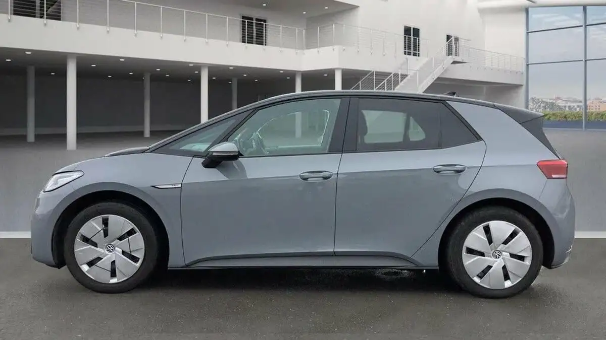 2022-volkswagen-id3-e-family-204ps-performance-big-5