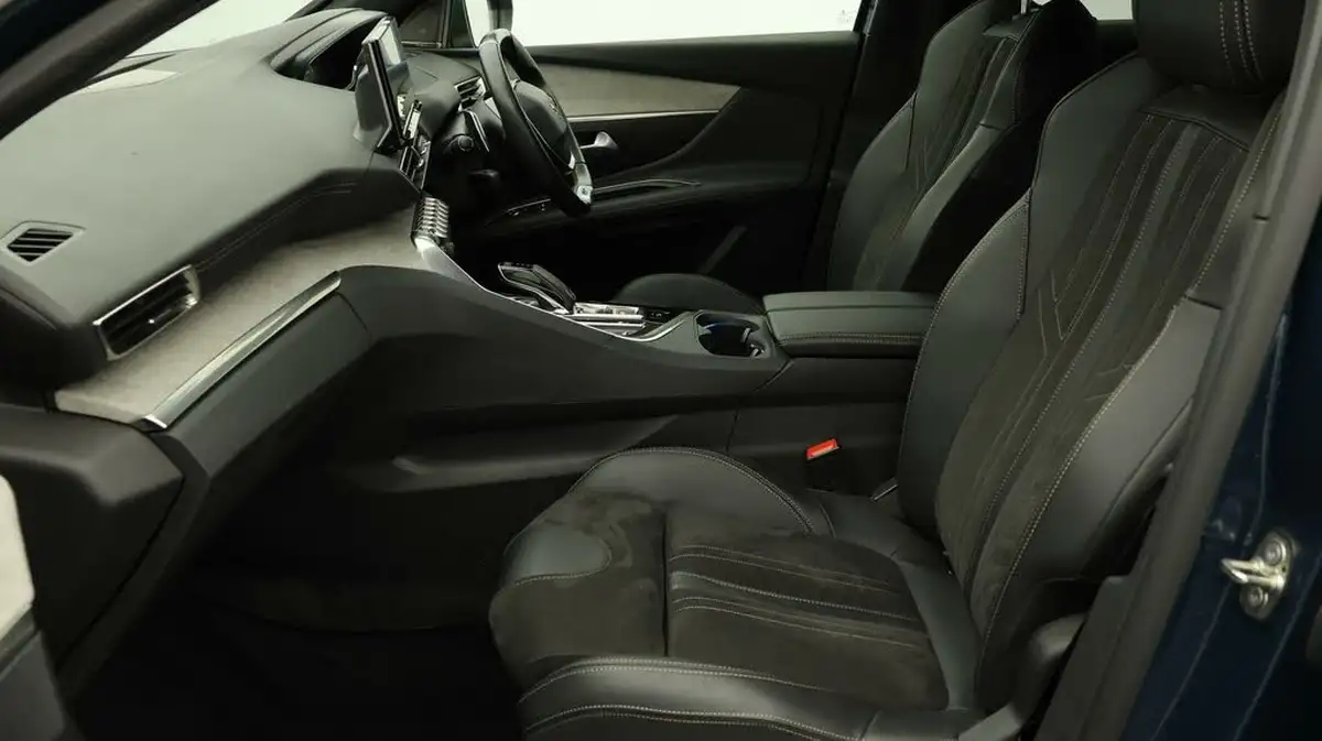 2021-peugeot-3008-suv-16-puretech-gt-premium-180bhp-ss-eat8-big-14