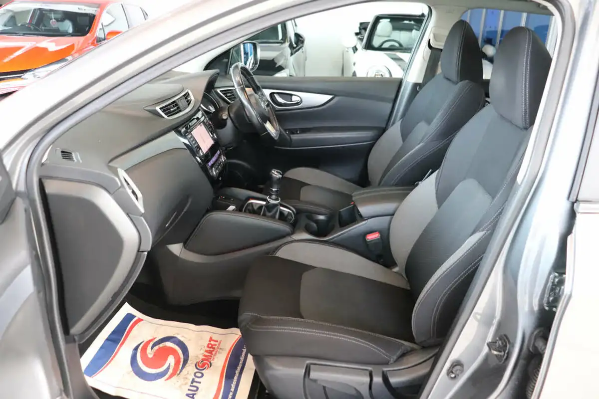 2019-nissan-qashqai-17dci-n-connecta-18in-alloys-big-32
