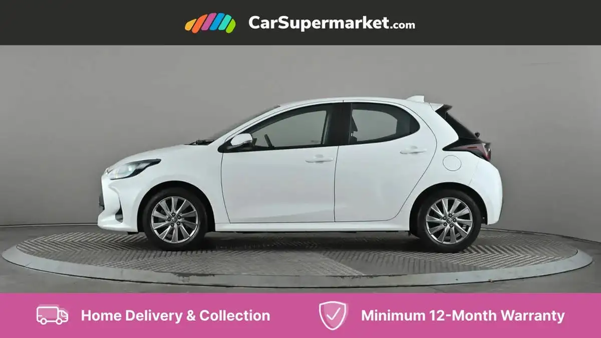2022-toyota-yaris-15-vvt-i-icon-big-2