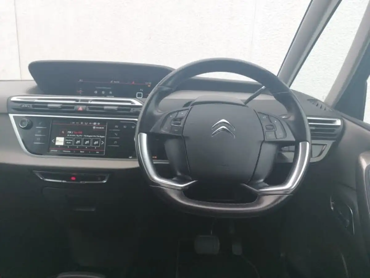 2019-citroen-grand-c4-spacetourer-15bluehdi-feel-plus-eat8-big-6