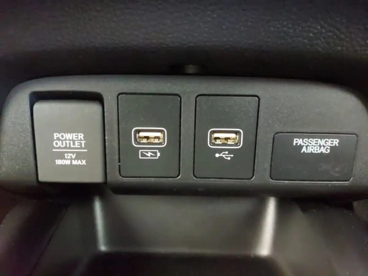2021-honda-jazz-15-i-mmd-sr-109ps-big-15
