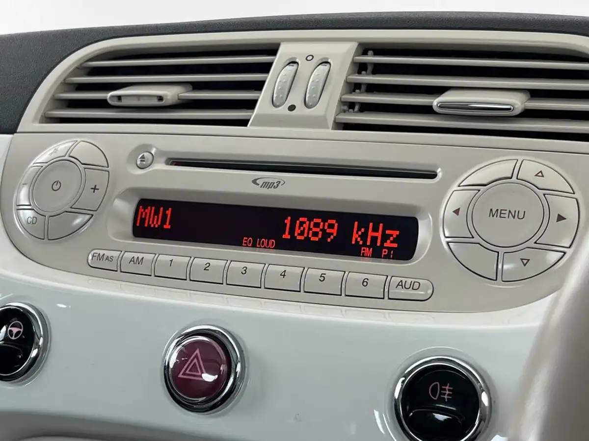 2014-fiat-500-12-lounge-ss-dualogic-big-17