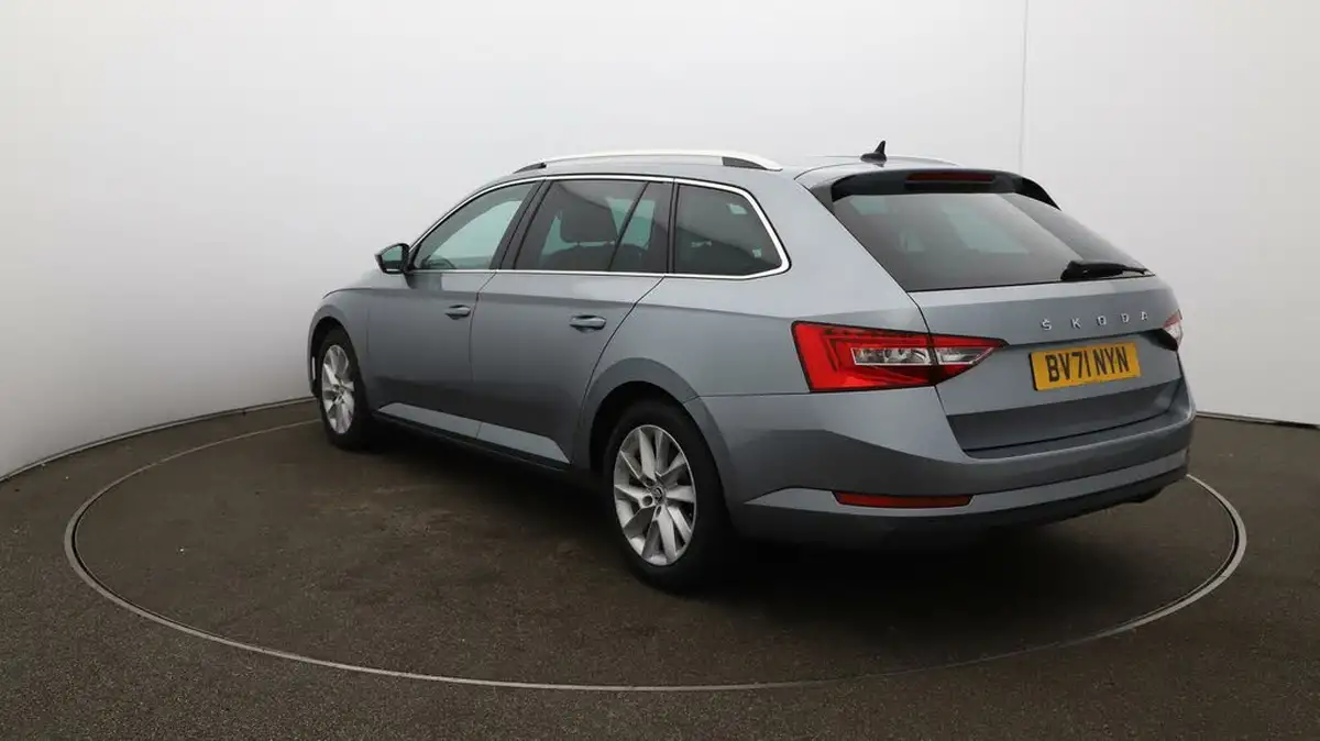2021-skoda-superb-14-tsi-se-technology-156ps-estate-big-53