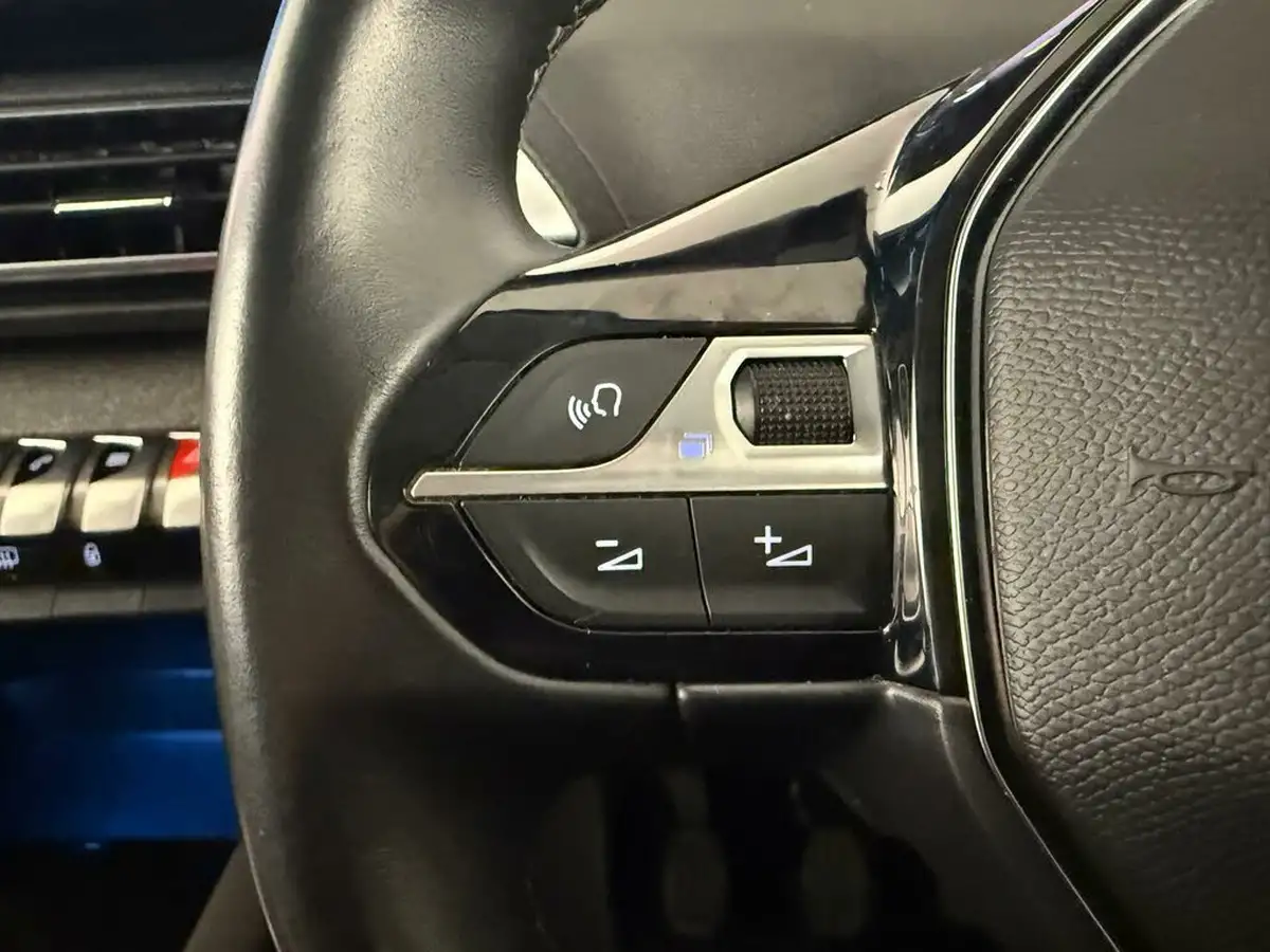 2021-peugeot-5008-suv-15-bluehdi-allure-premium-big-21