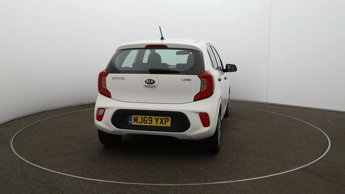 2020-kia-picanto-10-1-isg-adap-4-seats-big-51