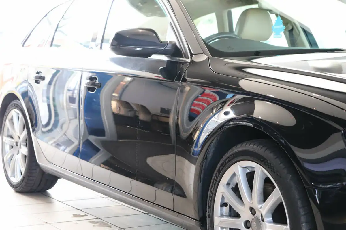 2014-audi-a4-avant-20td-se-technik-177ps-avant-big-64