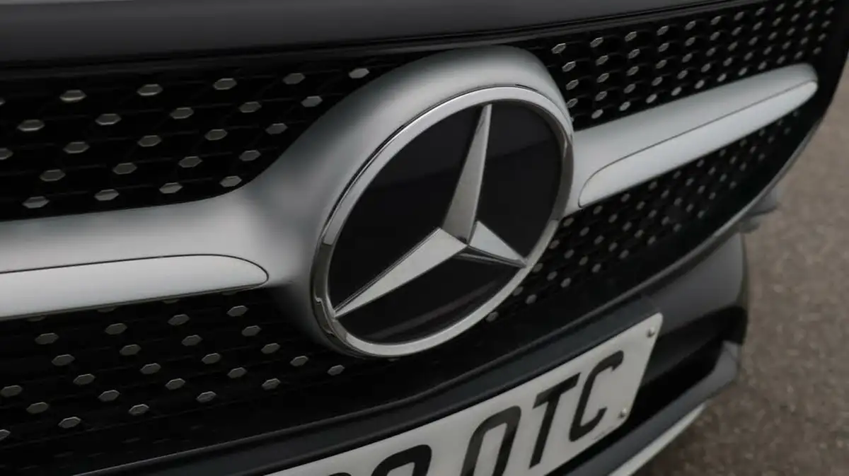 2022-mercedes-benz-cla-20d-cla-220d-amg-line-premium-coupe-4d-big-23