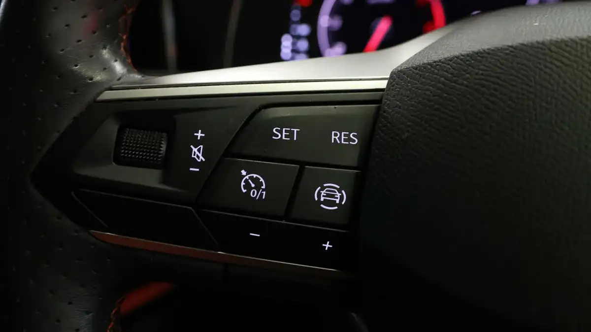 2021-seat-ibiza-10-tsi-fr-sport-95ps-big-21