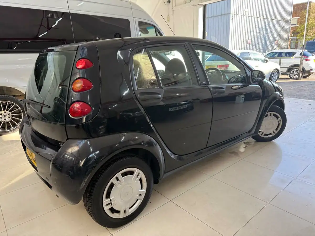 2005-smart-forfour-13-pulse-big-7