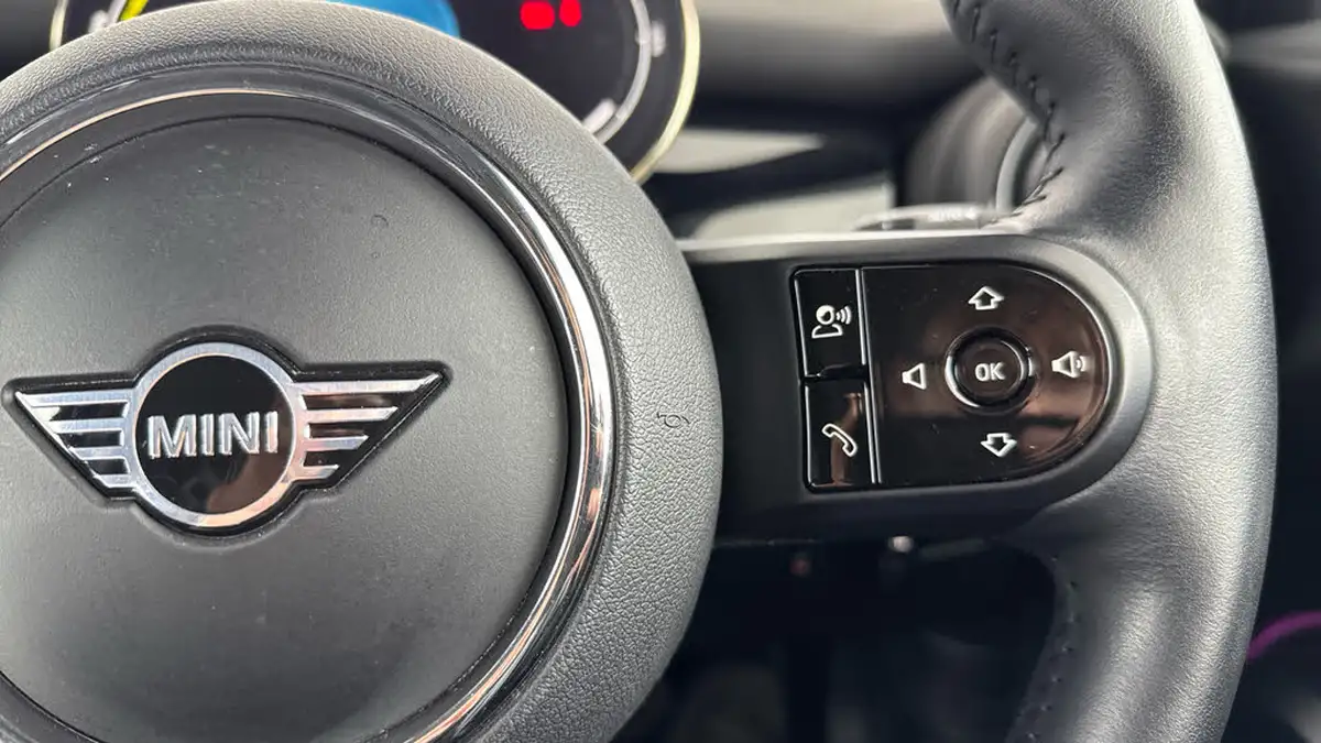 2022-mini-cooper-e-cooper-s-2-big-21
