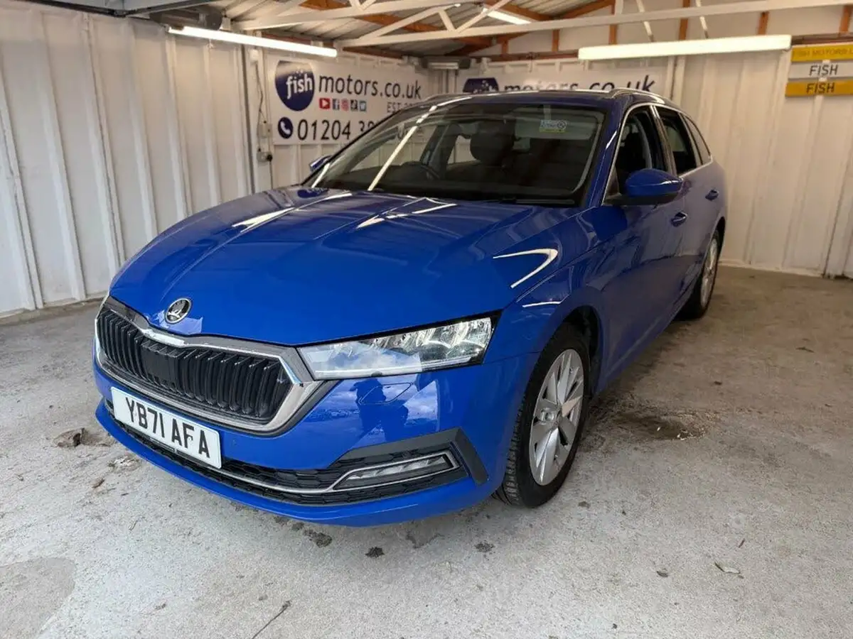 2022-skoda-octavia-15-tsi-e-tec-se-l-estate-big-8