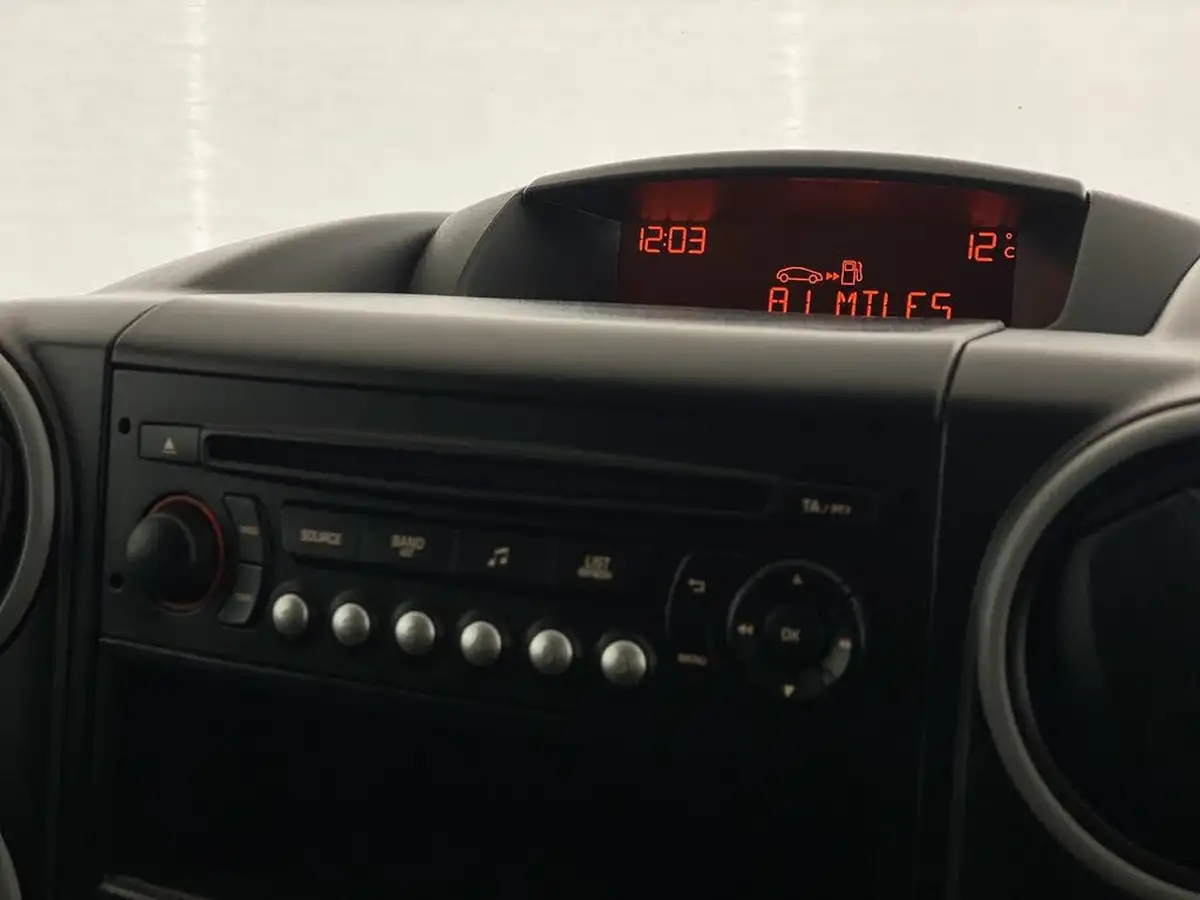 2015-citroen-berlingo-big-15