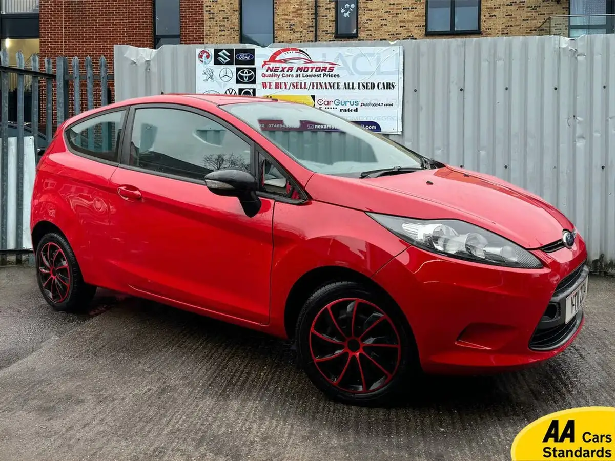 2011-ford-fiesta-125-edge-60ps-3d-big-0