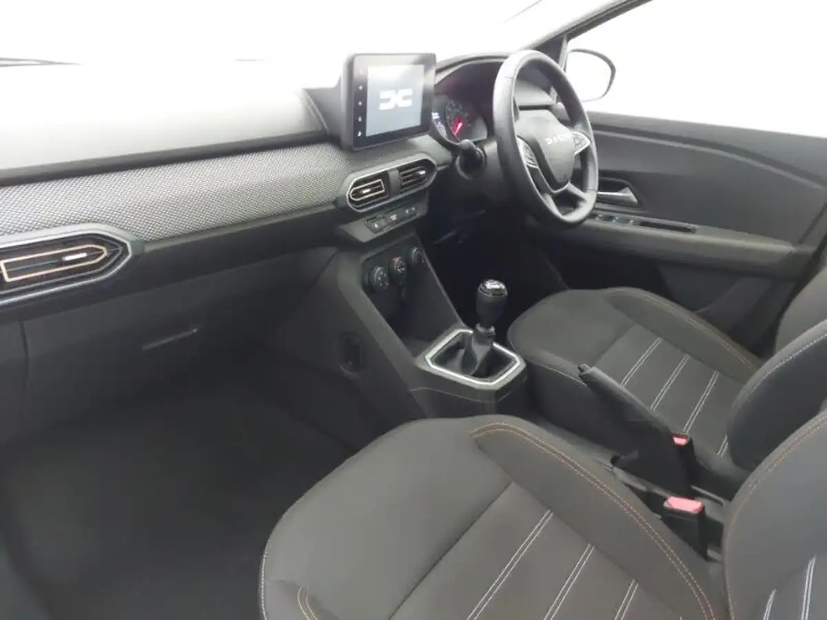 2024-dacia-sandero-stepway-10-tce-expression-90bhp-big-4