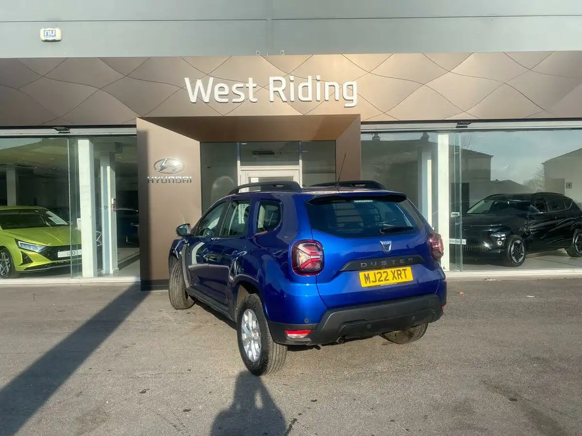 2022-dacia-duster-13-tce-comfort-130hpeu6d-4x2-window-van-big-2