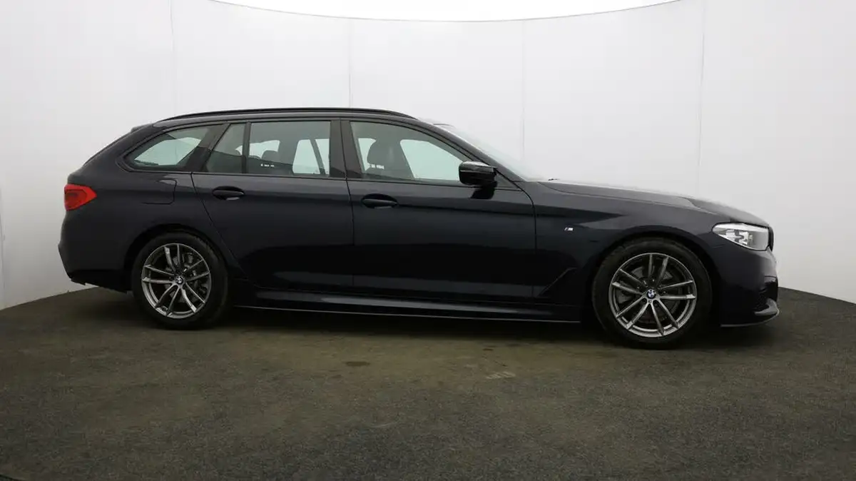 2019-bmw-5-series-20td-520d-m-sport-188bhp-touring-5d-big-49